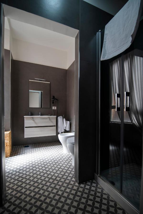 La Chambre Naples Luaran gambar
