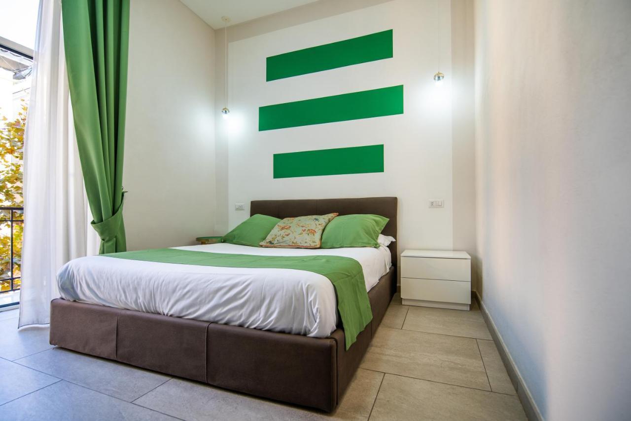 La Chambre Naples Luaran gambar